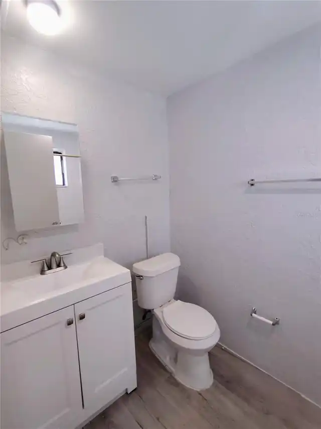 Listing Photo 7
