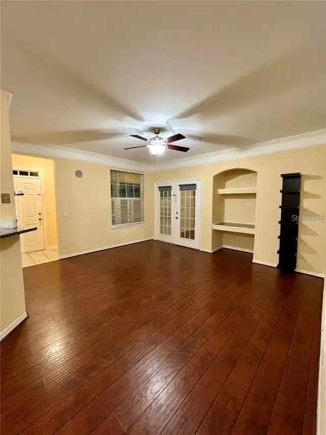 Listing Photo 9
