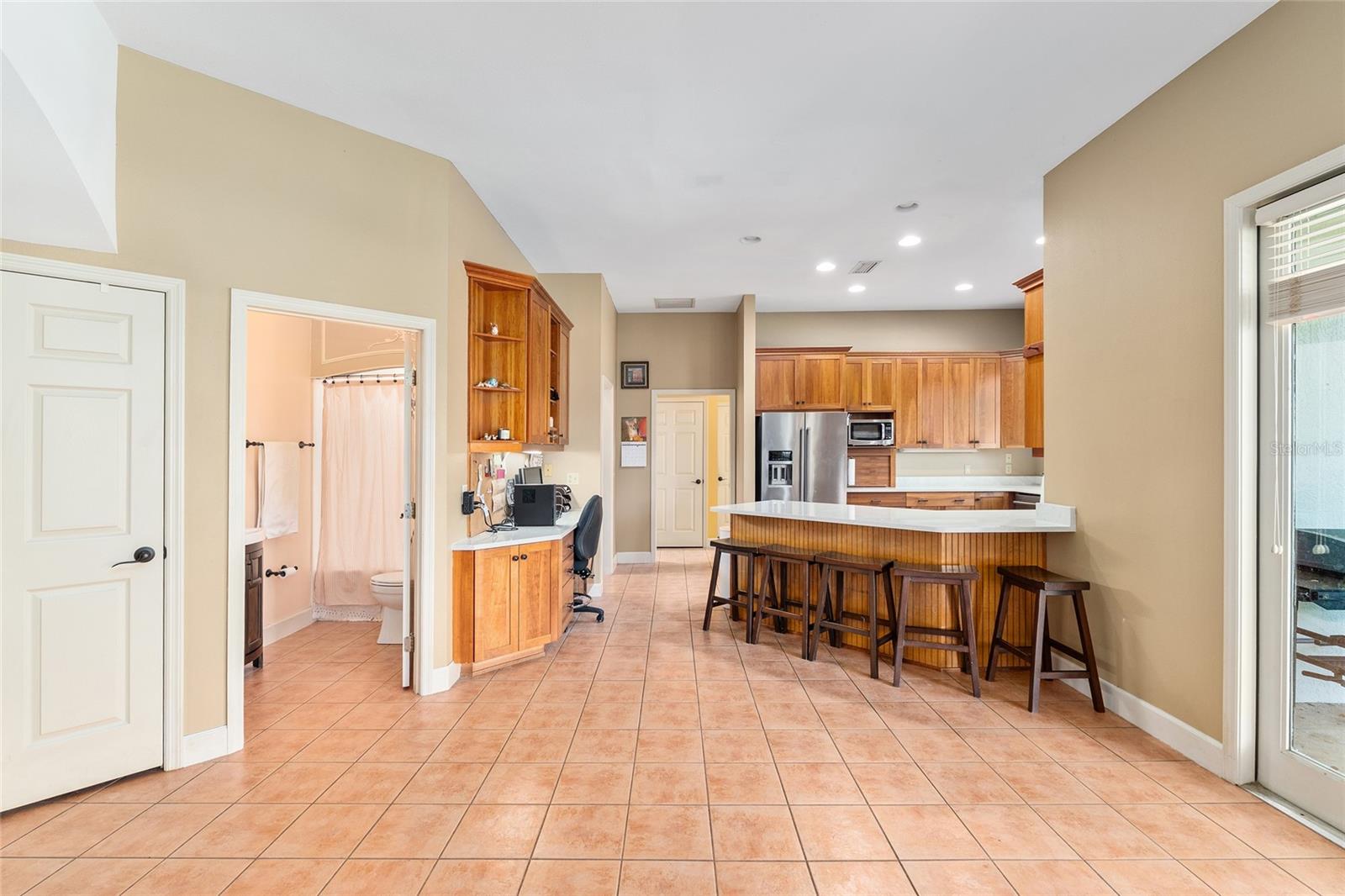 Listing Photo 18