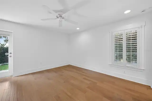 Listing Photo 19