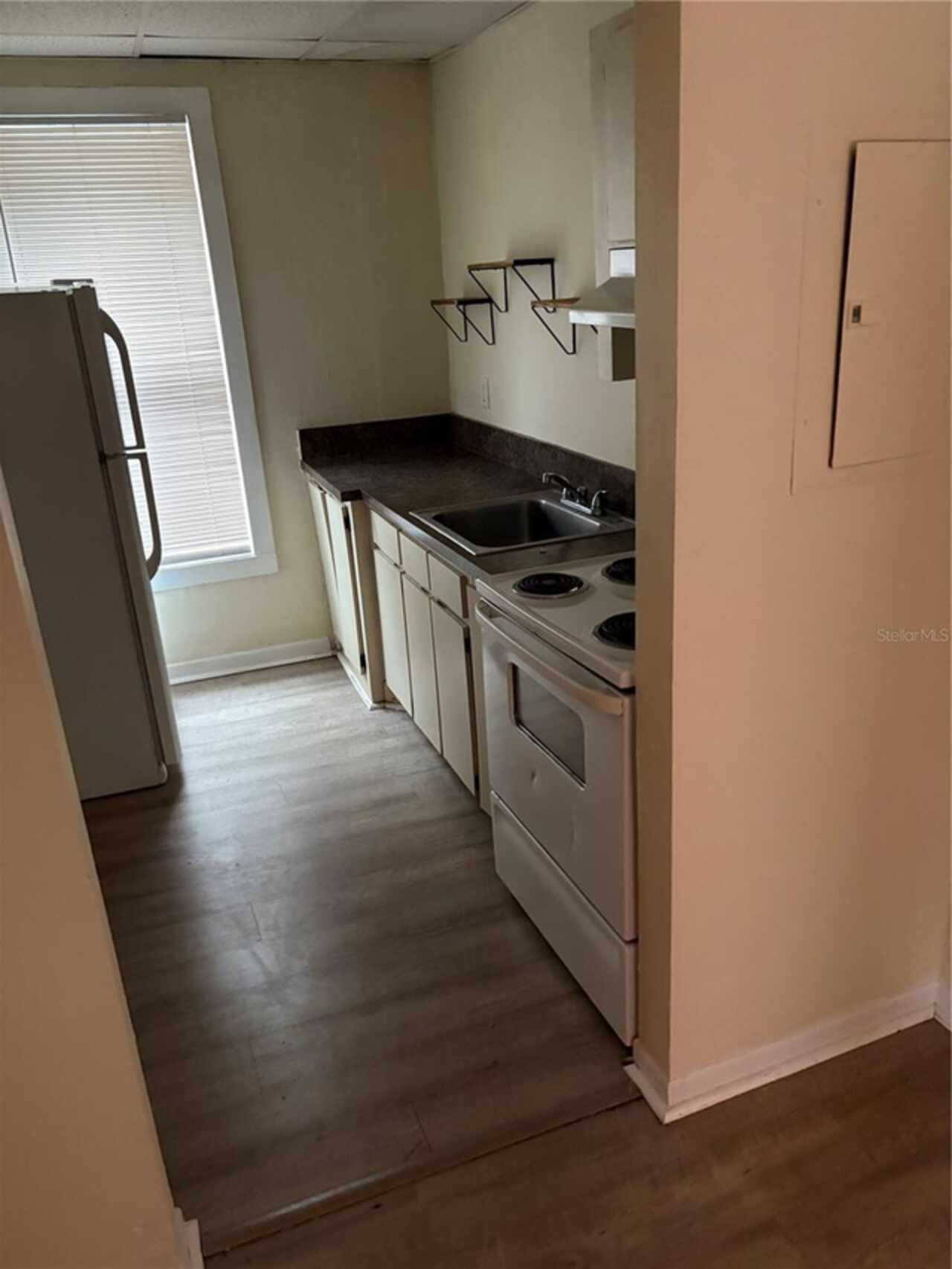 Listing Photo 5