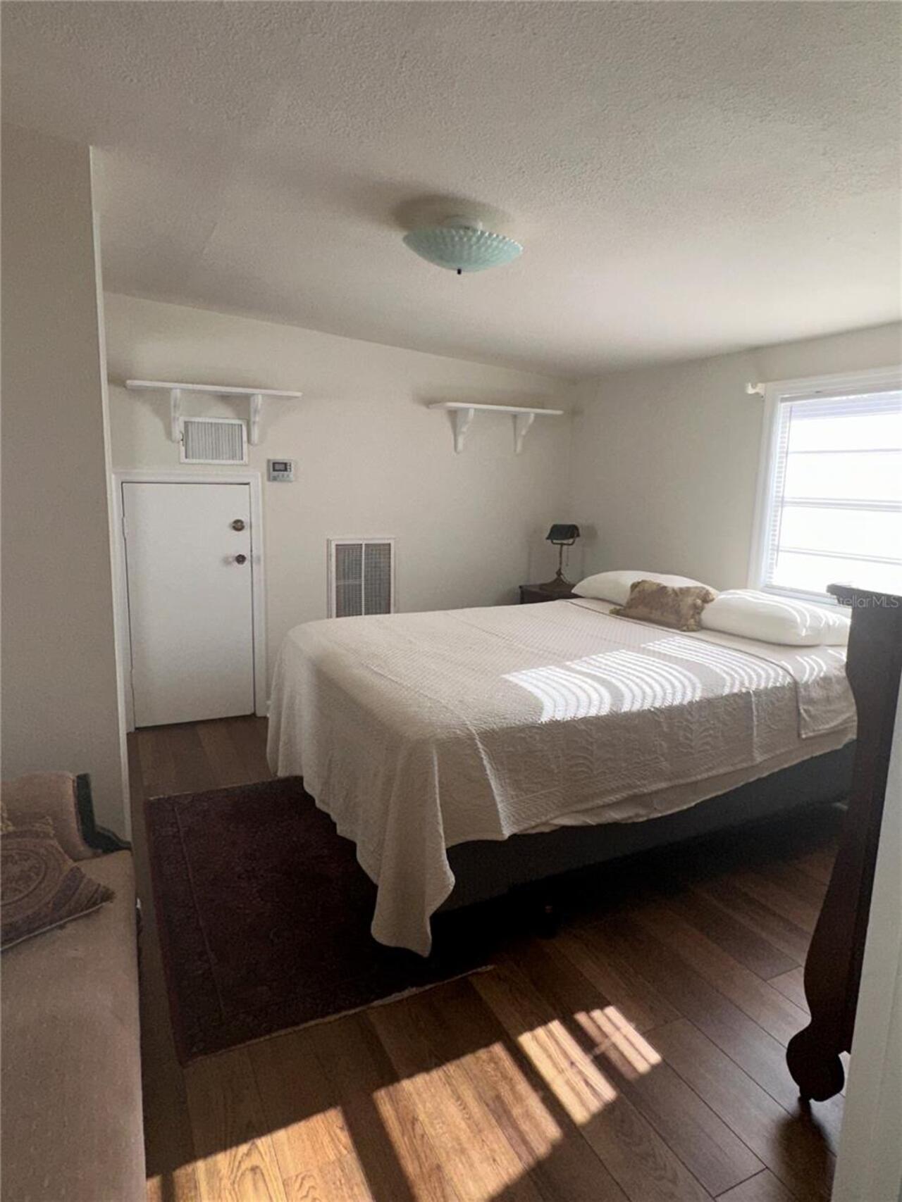Listing Photo 20