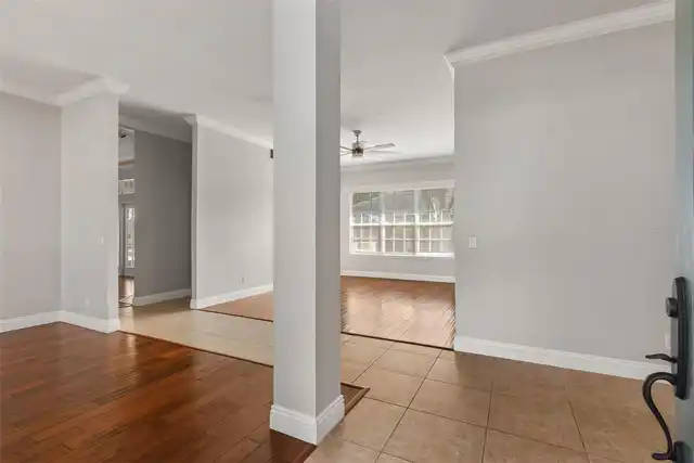 Listing Photo 7