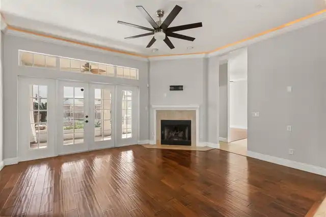 Listing Photo 19