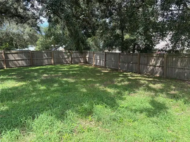 Listing Photo 16