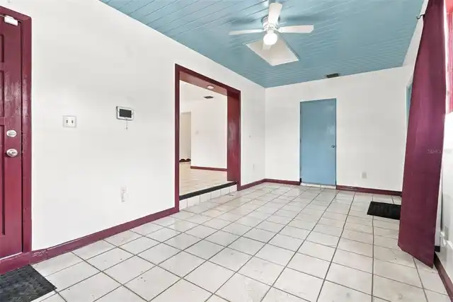 Listing Photo 17