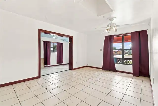 Listing Photo 23