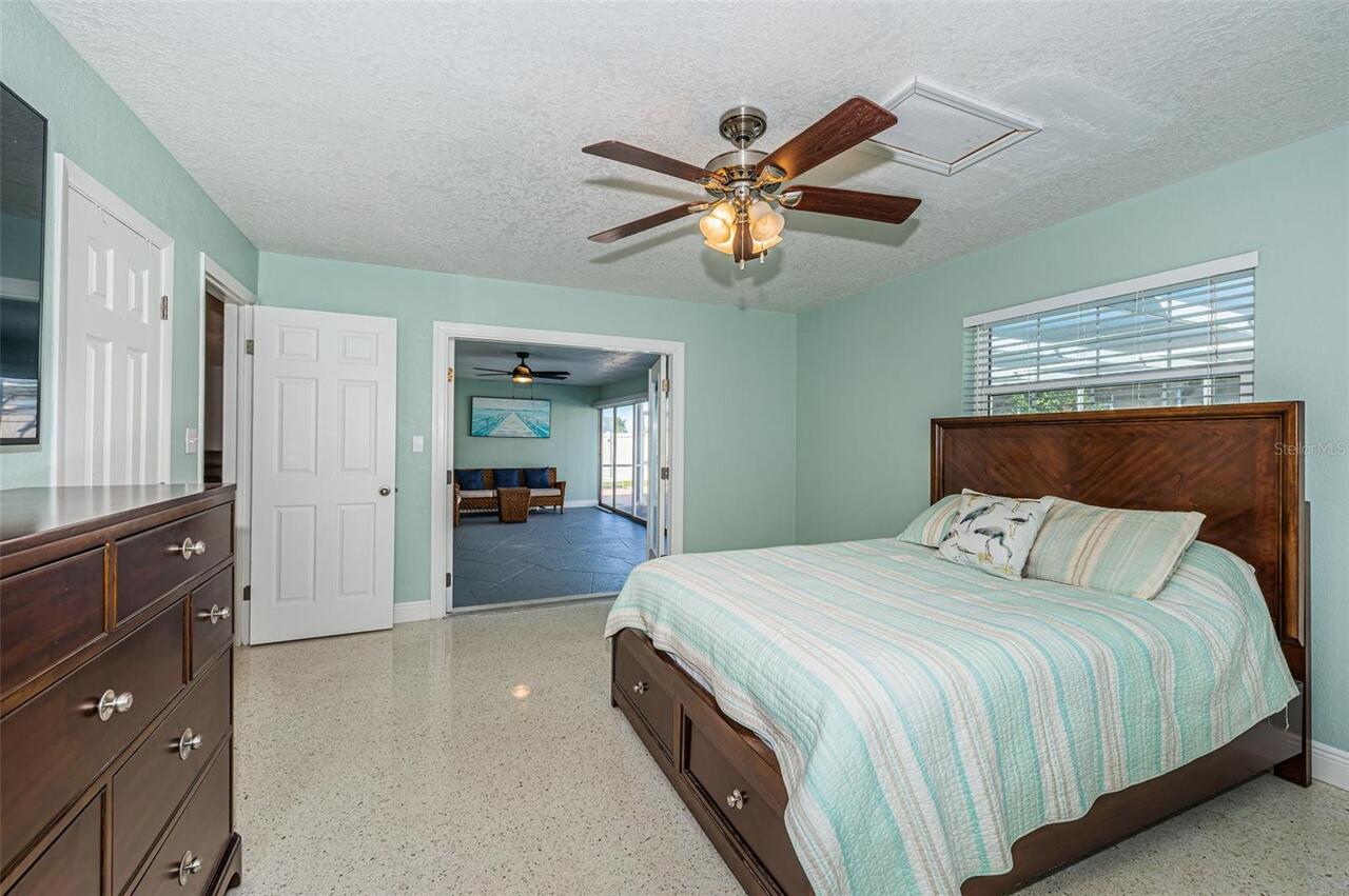 Listing Photo 13