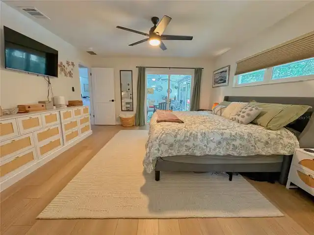 Listing Photo 21