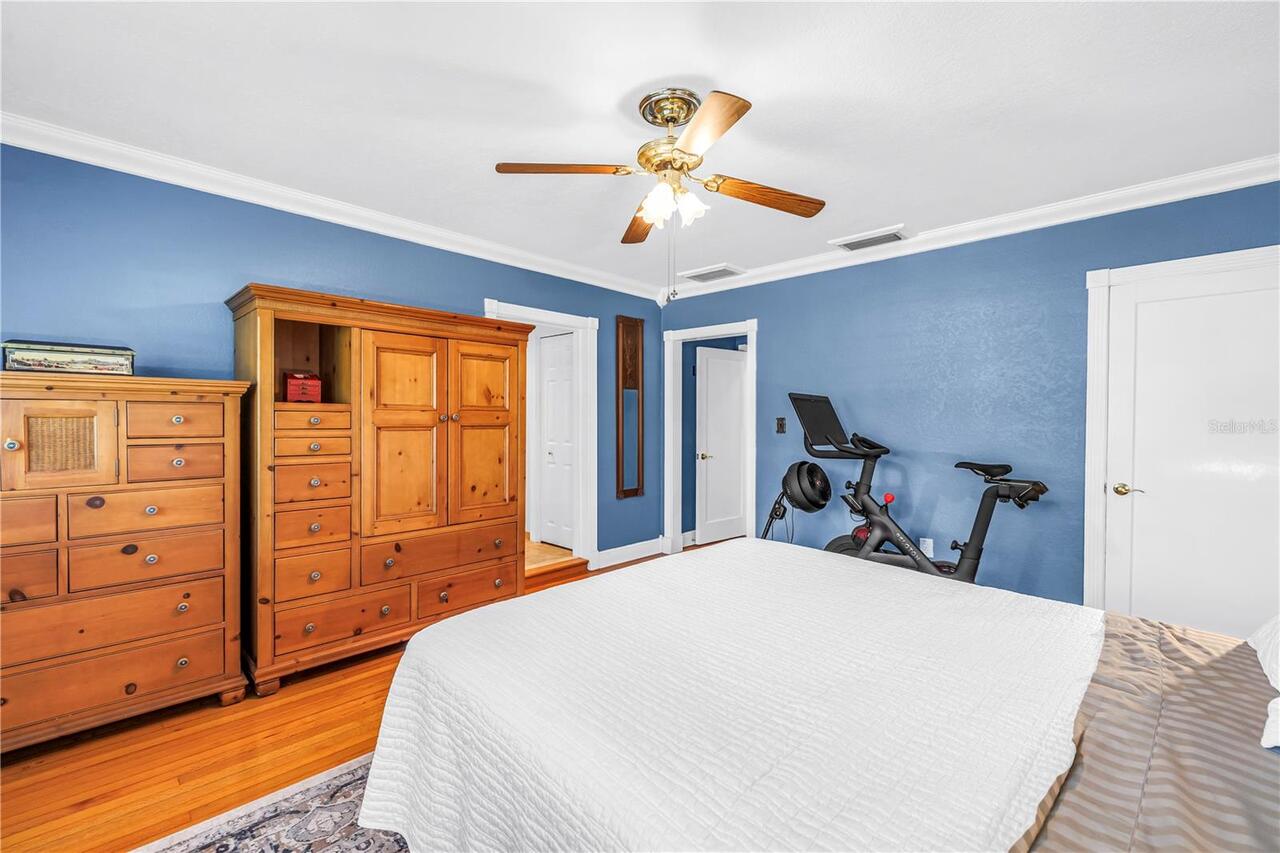 Listing Photo 17
