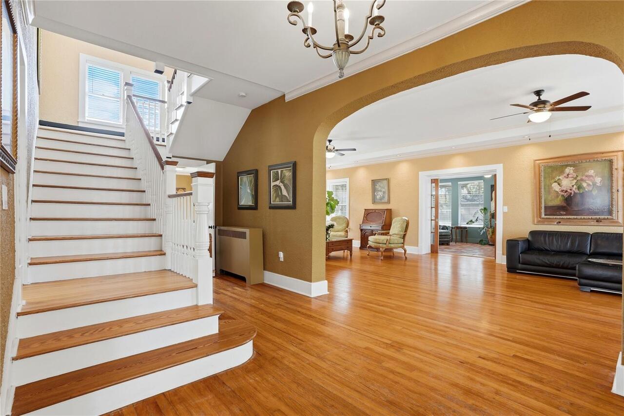 Listing Photo 8