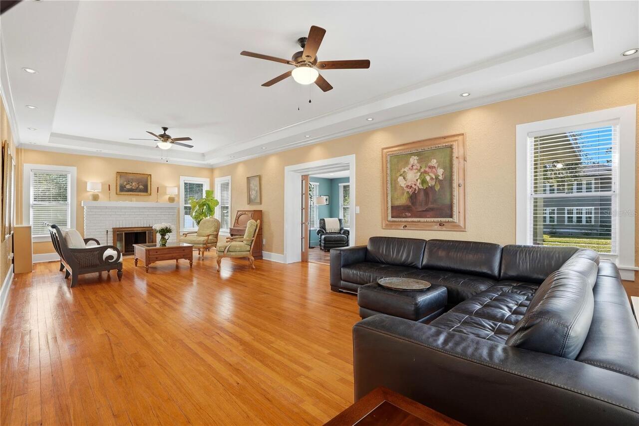 Listing Photo 9