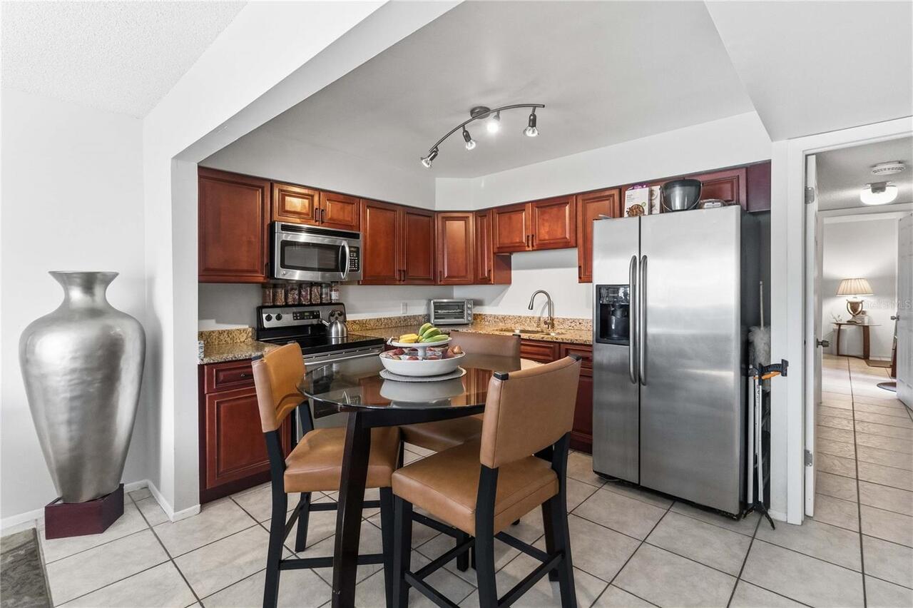 Listing Photo 19