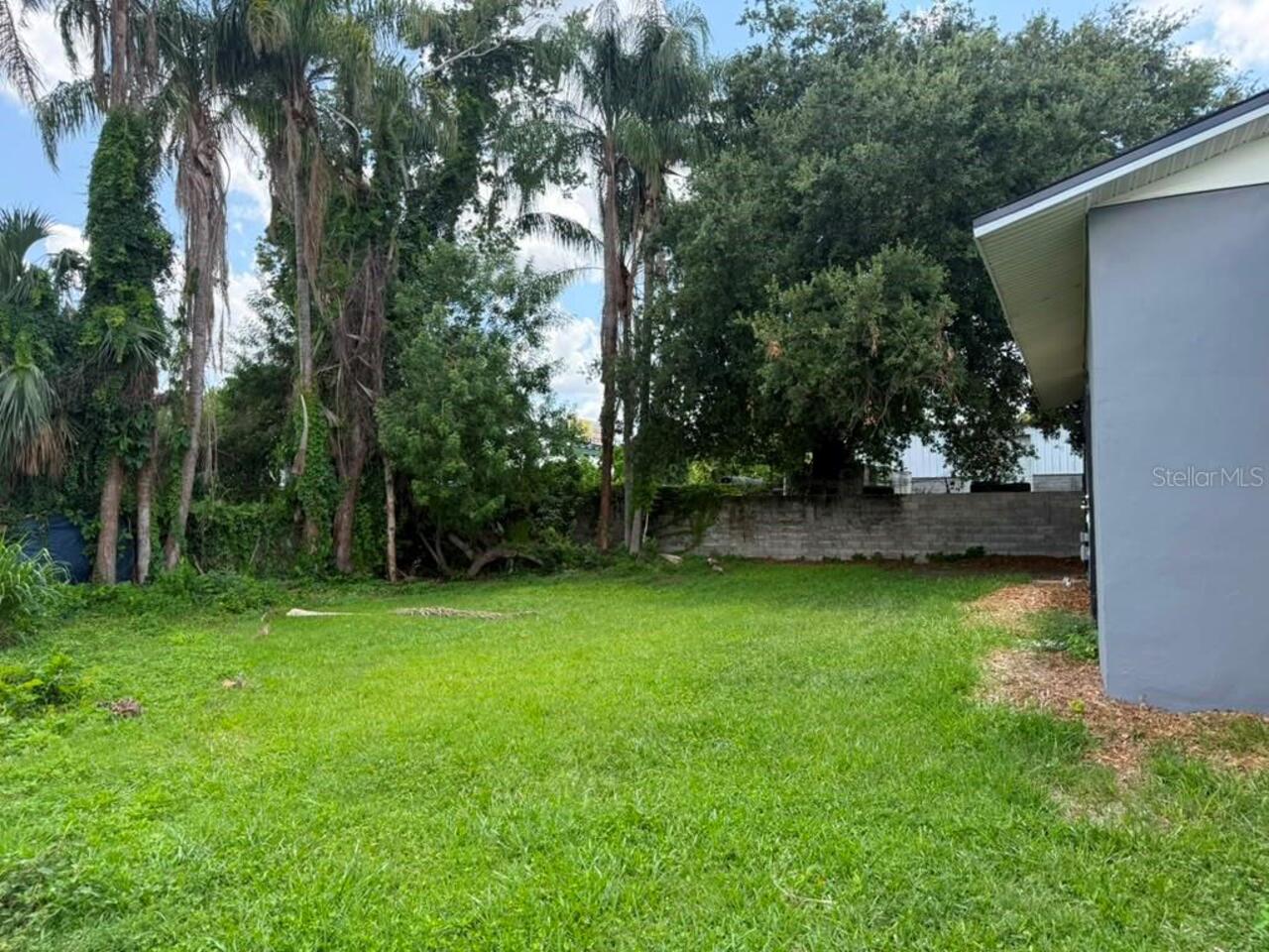 Listing Photo 11