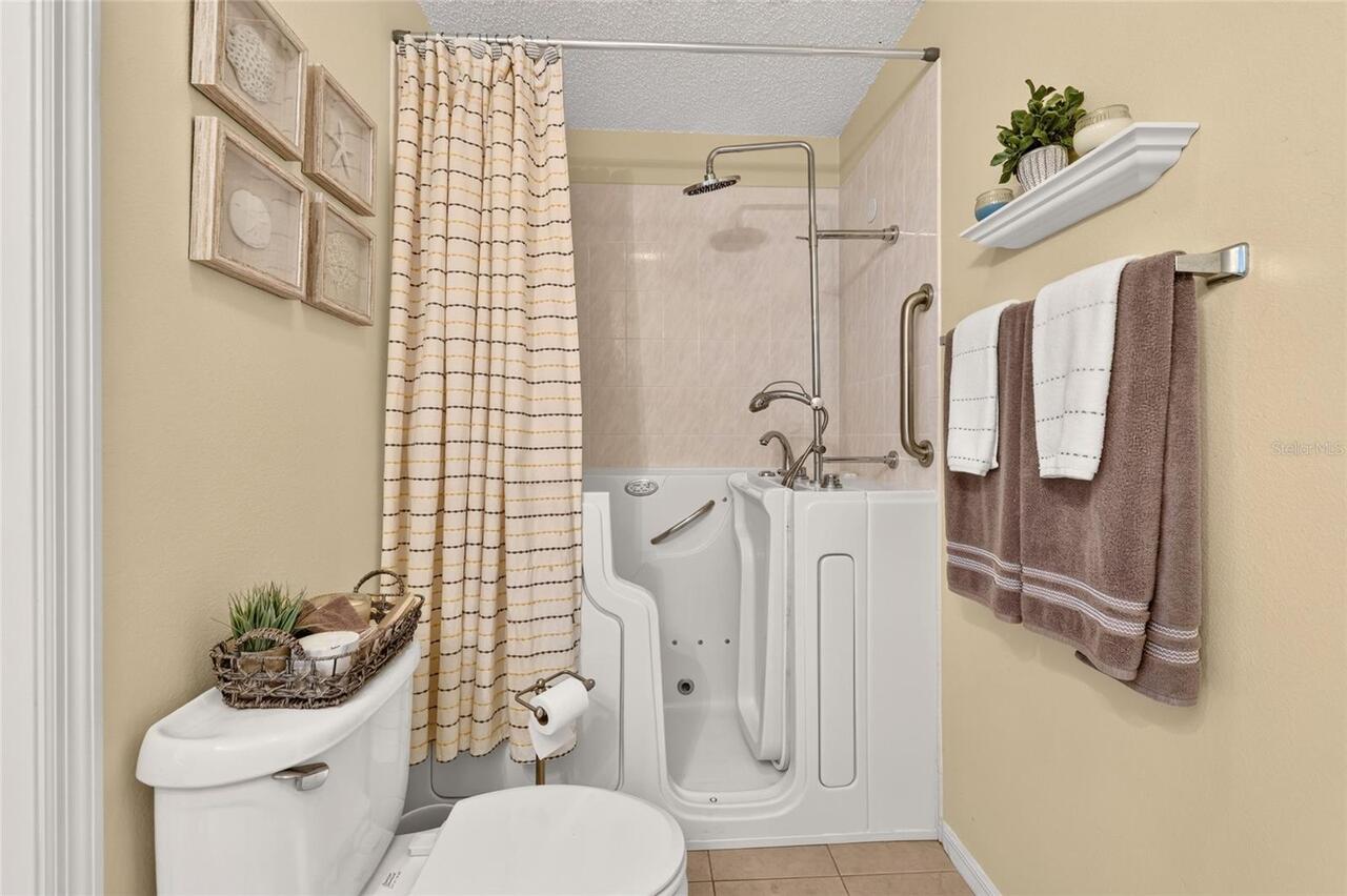 Listing Photo 29