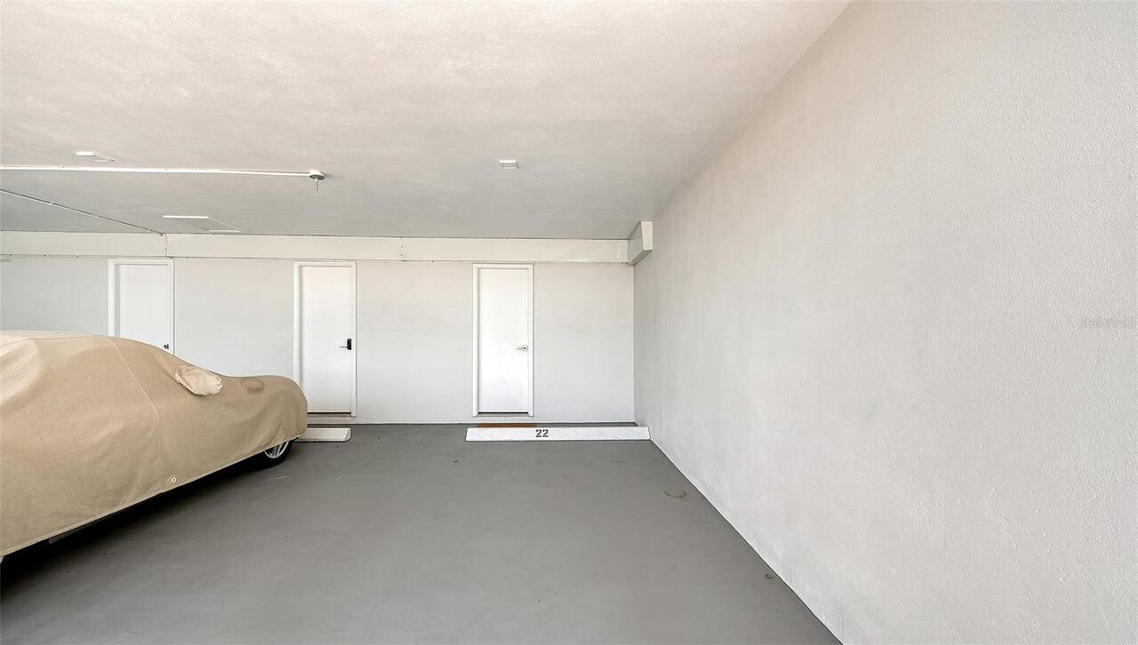 Listing Photo 32