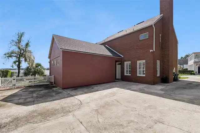 Listing Photo 31