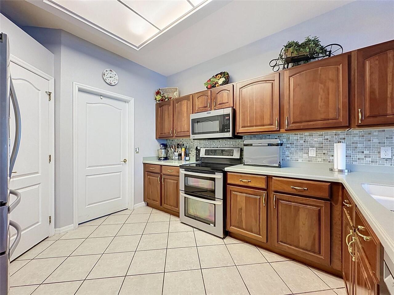 Listing Photo 23