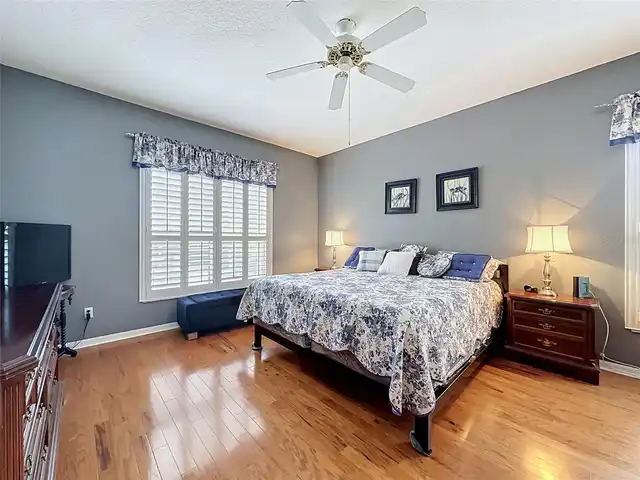 Listing Photo 25