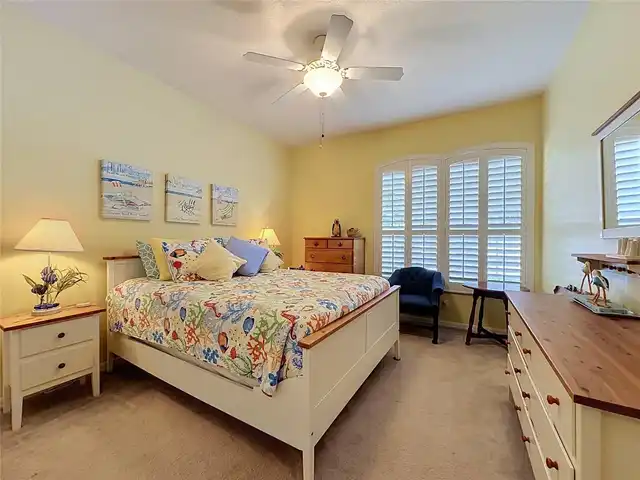 Listing Photo 32