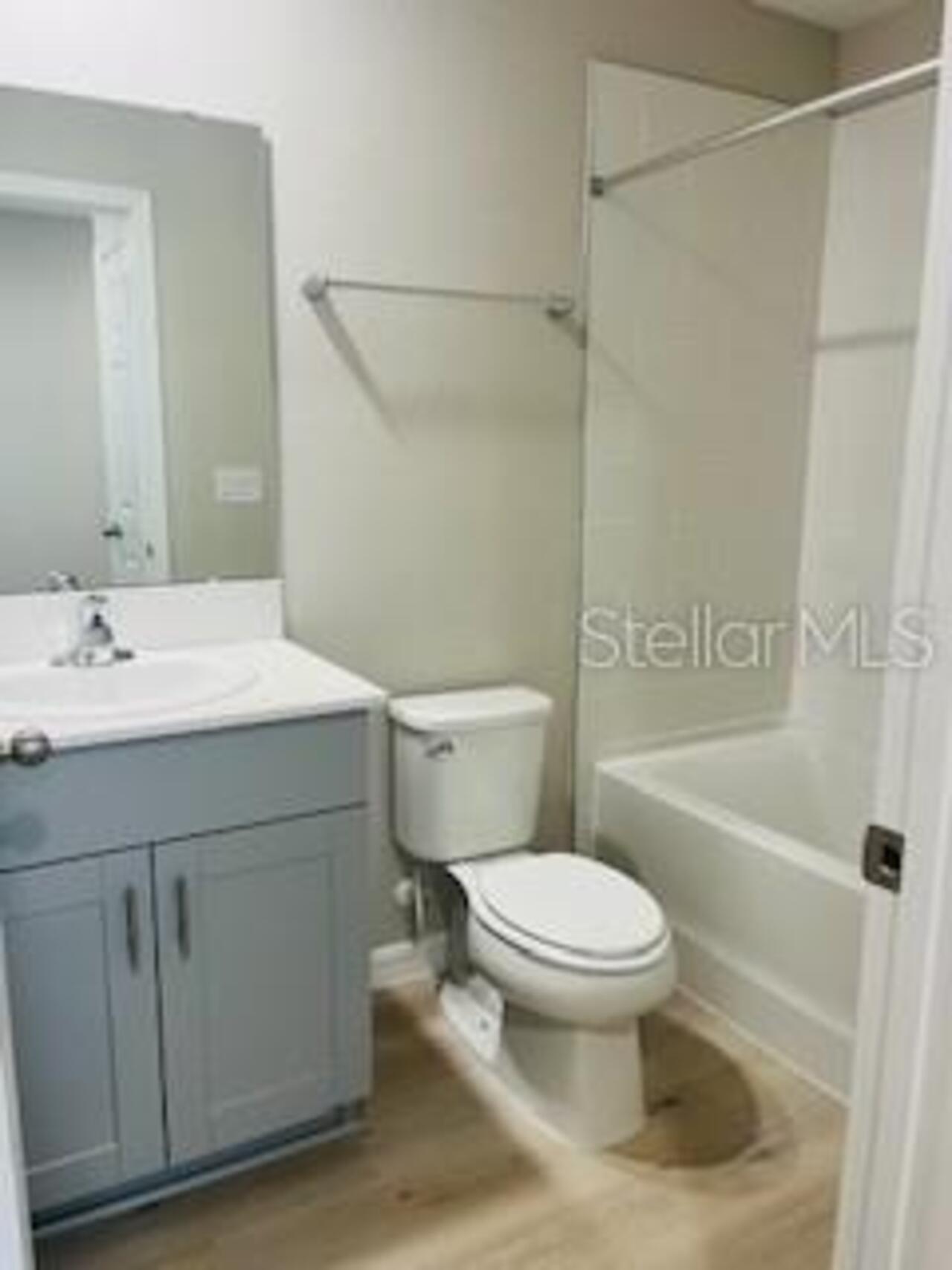 Listing Photo 9
