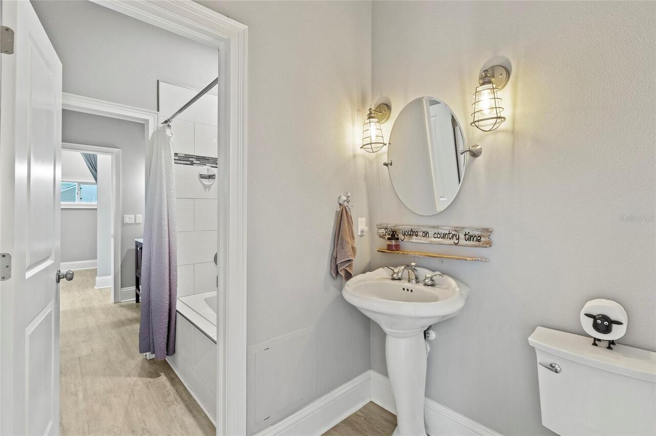 Listing Photo 29