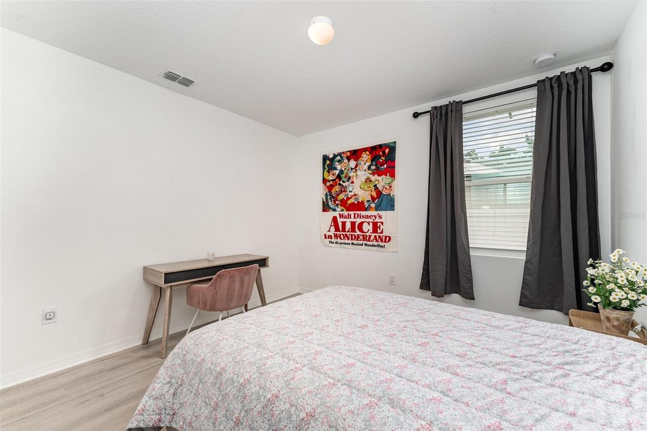 Listing Photo 33