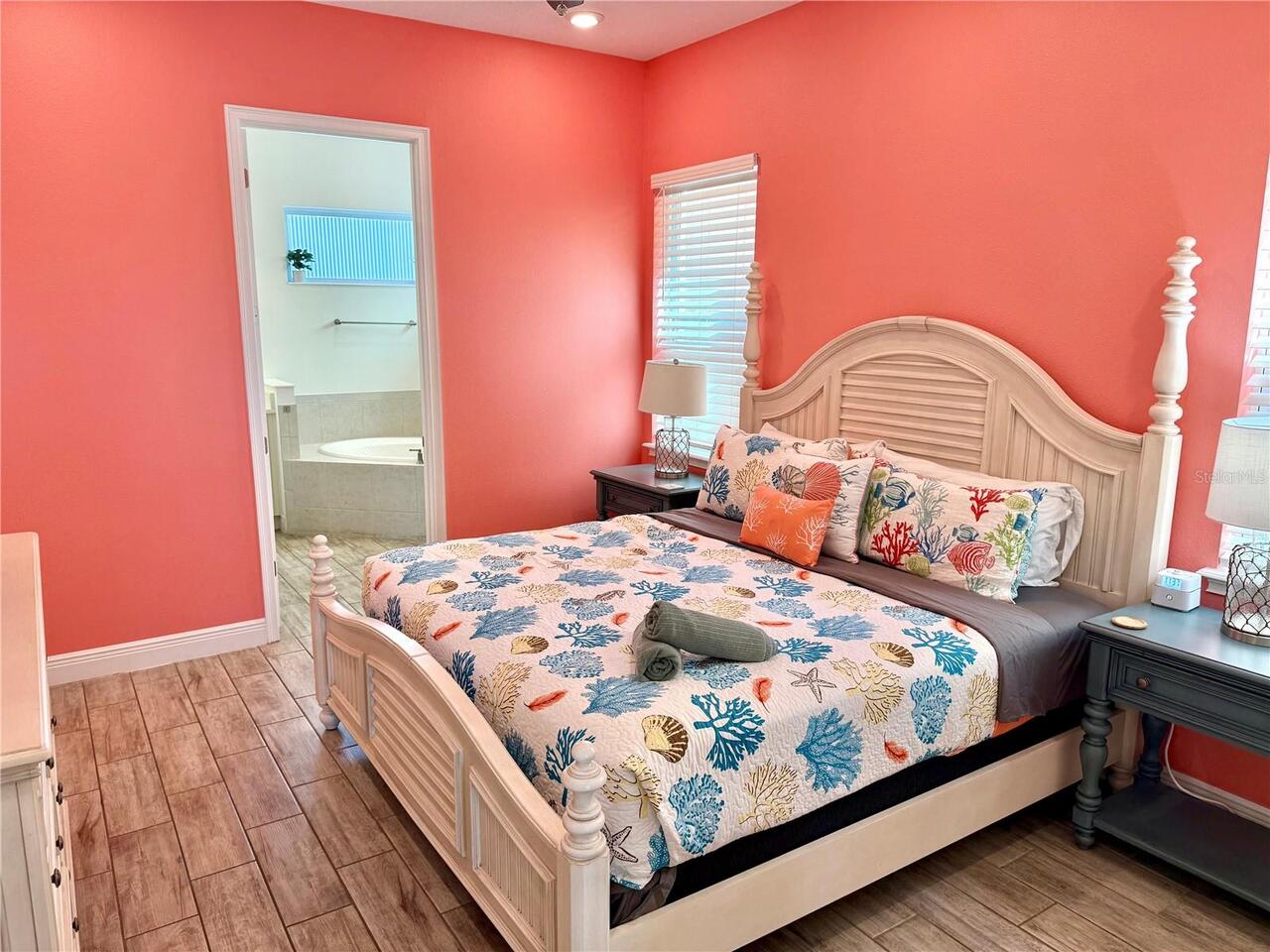 Listing Photo 9