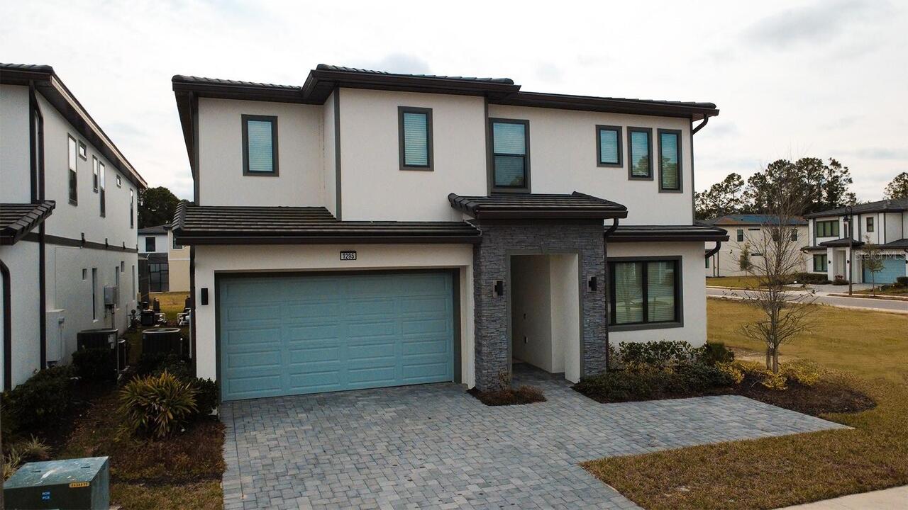 Davenport Real Estate