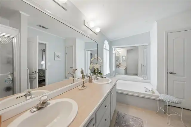 Listing Photo 22