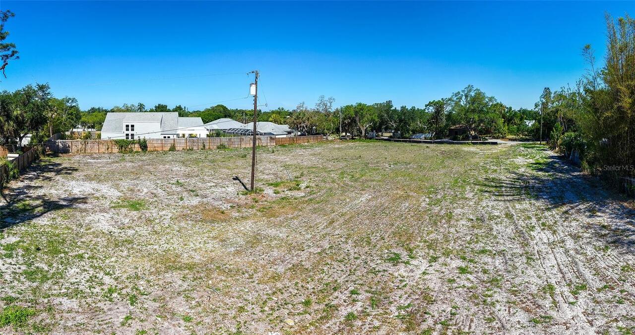 Listing Photo 34