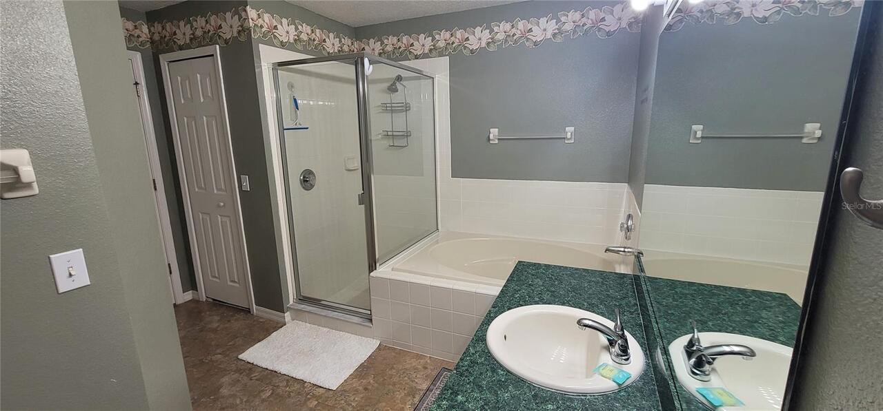 Listing Photo 8