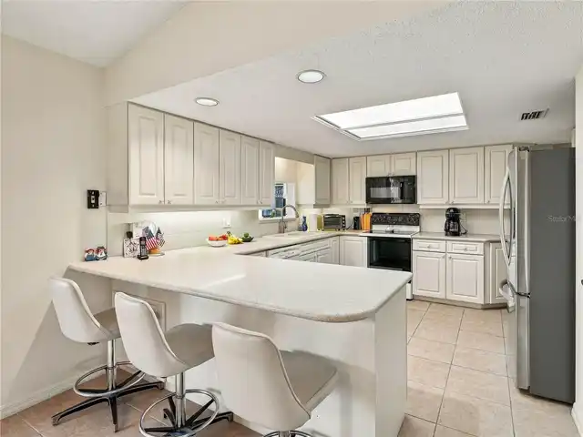 Listing Photo 15