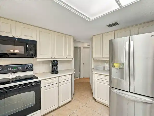 Listing Photo 21