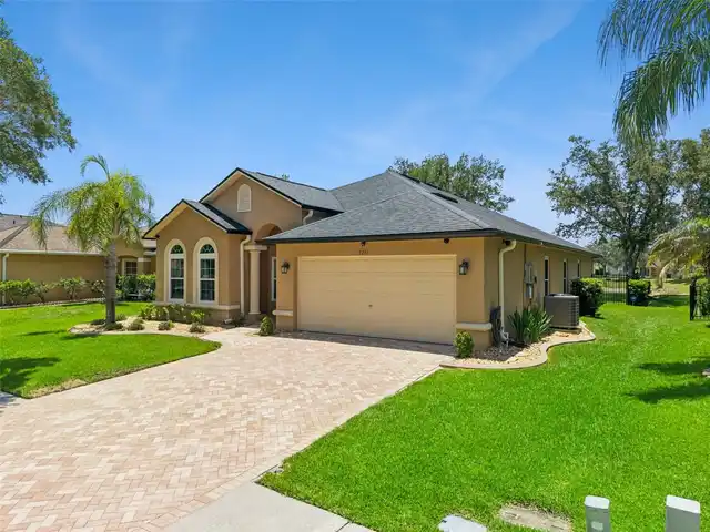 Listing Photo 32
