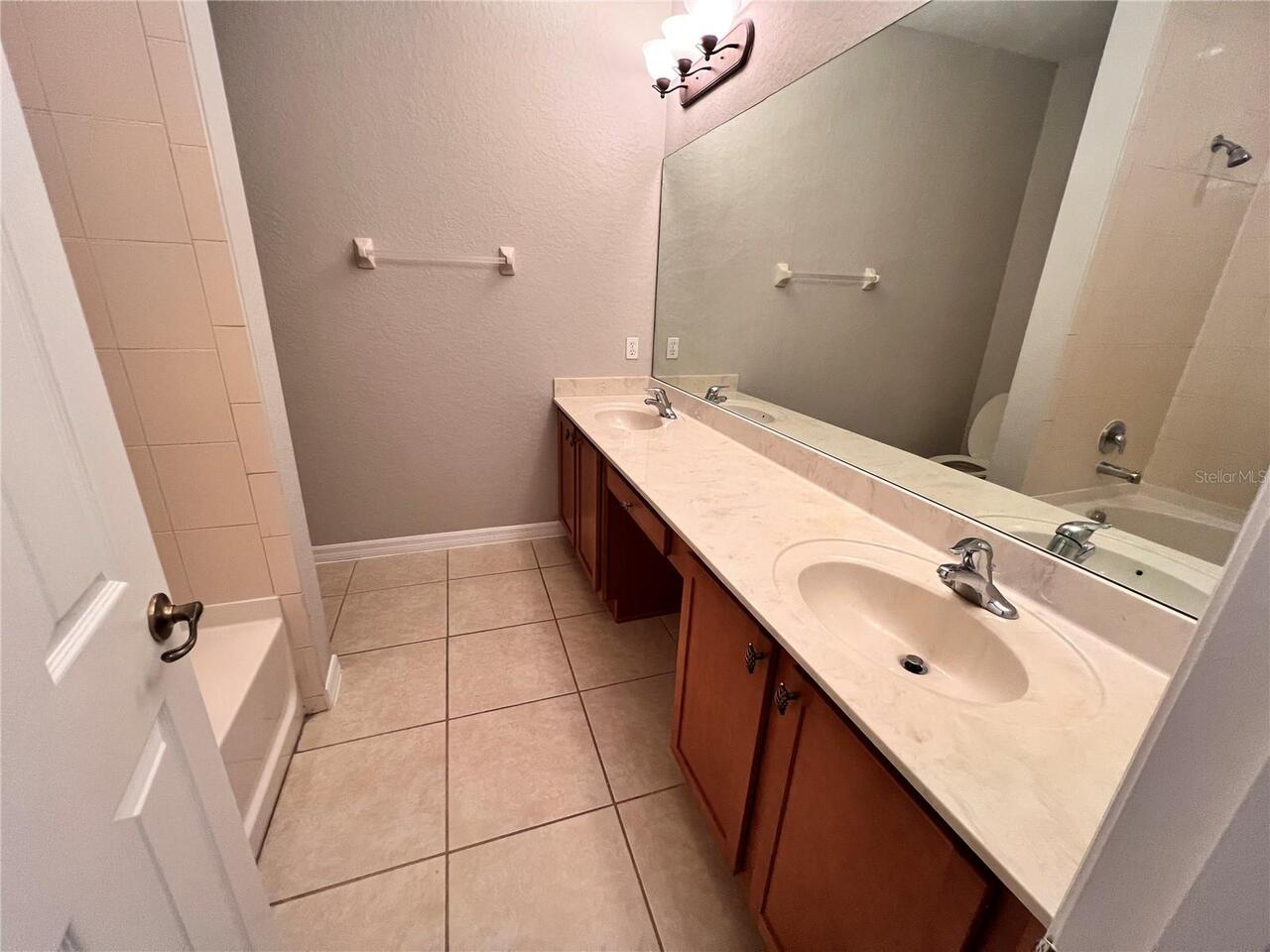 Listing Photo 20