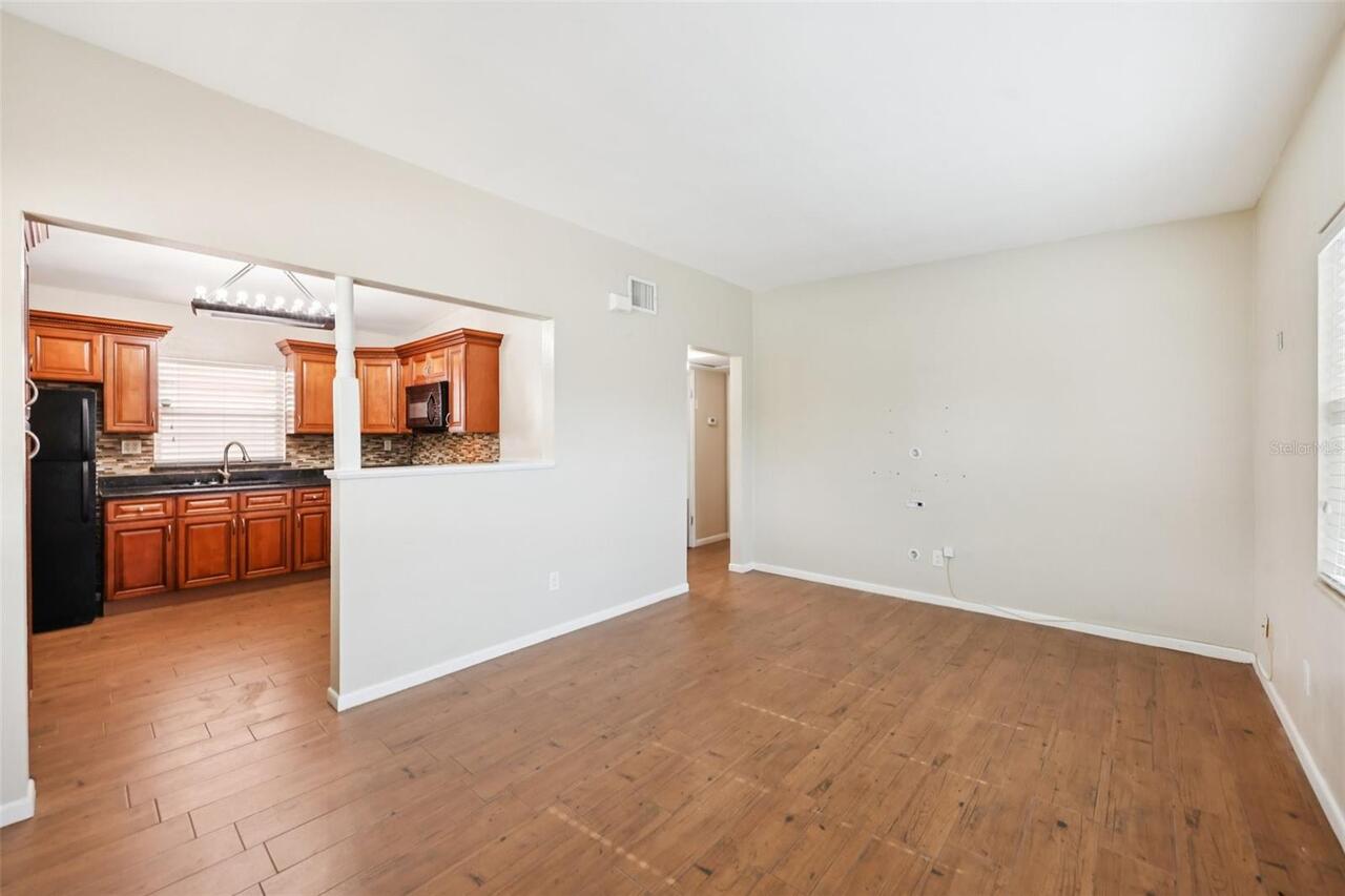 Listing Photo 7