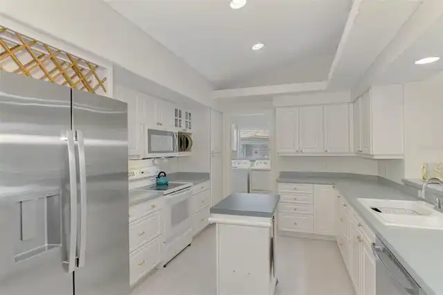 Listing Photo 18