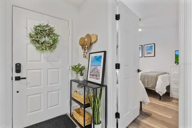 Listing Photo 9