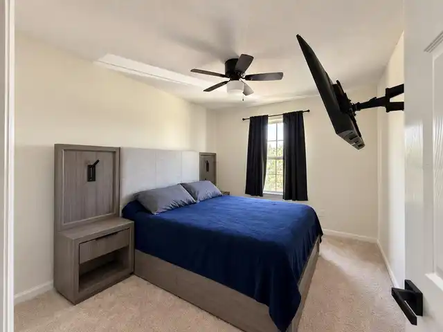 Listing Photo 7