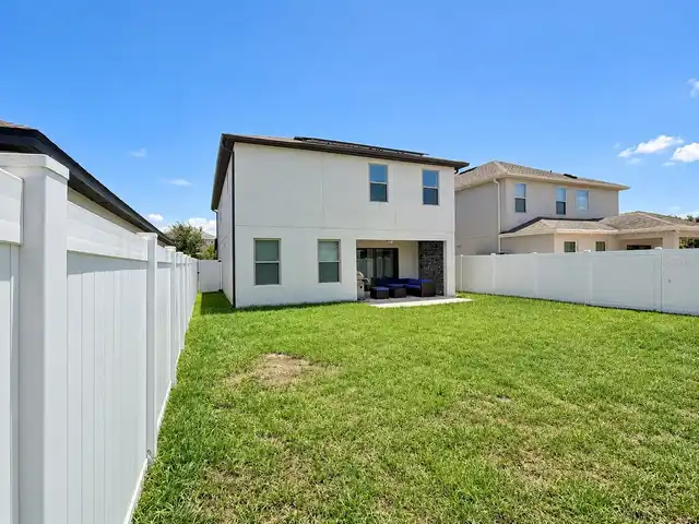 Listing Photo 22