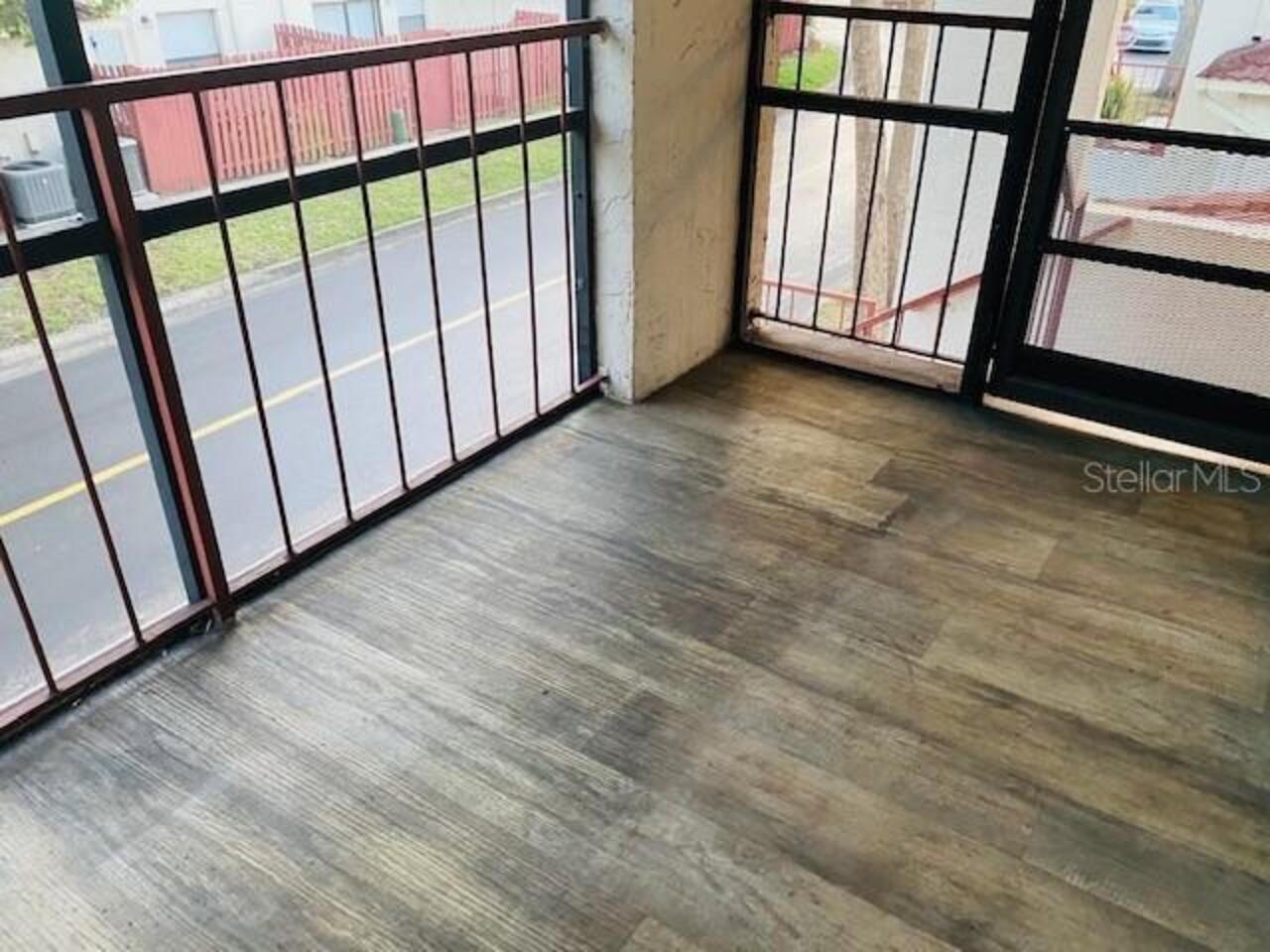 Listing Photo 12