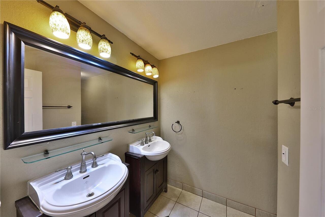 Listing Photo 20