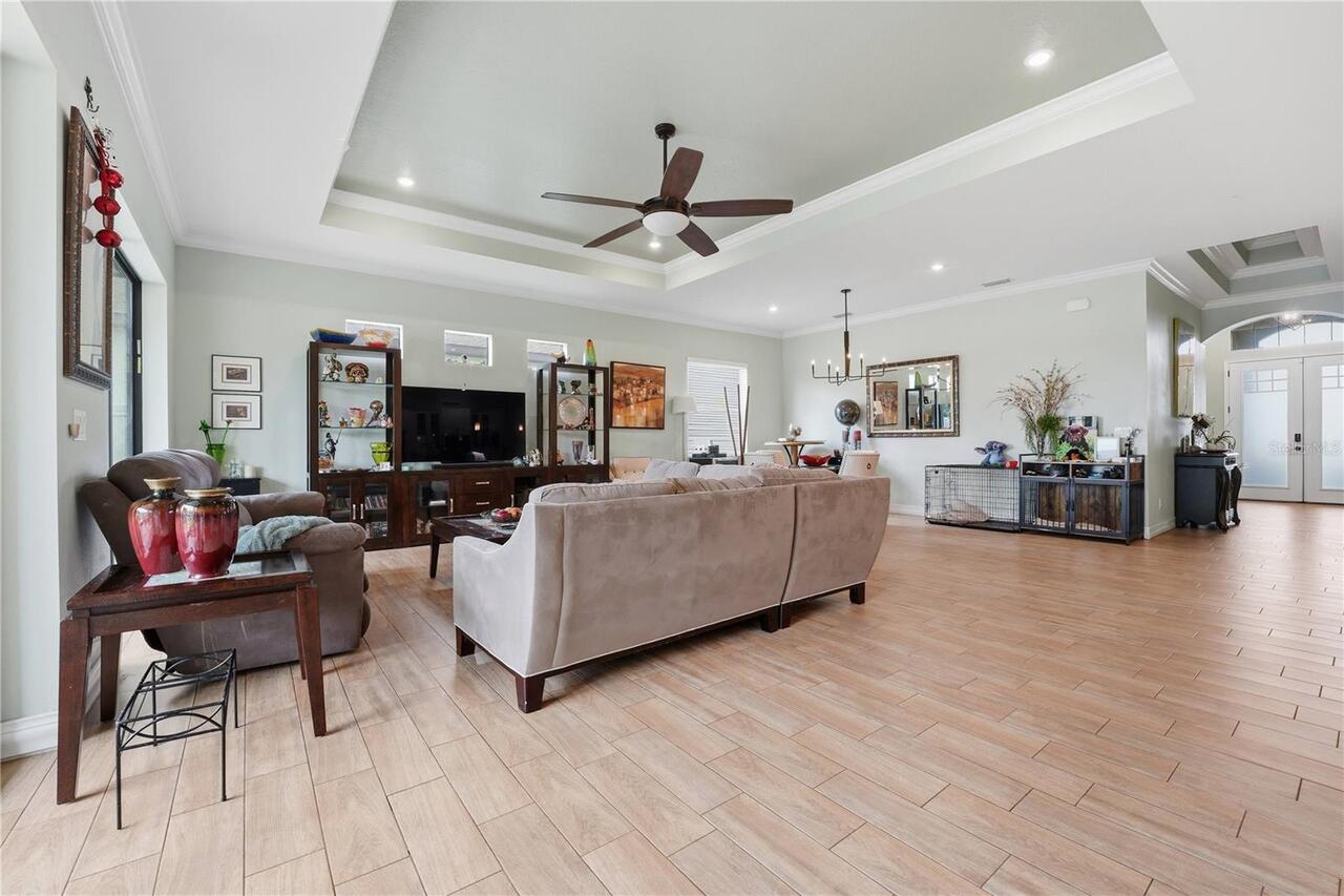 Listing Photo 15