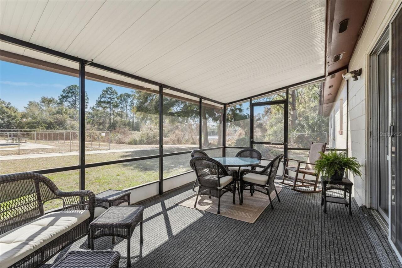 Listing Photo 18
