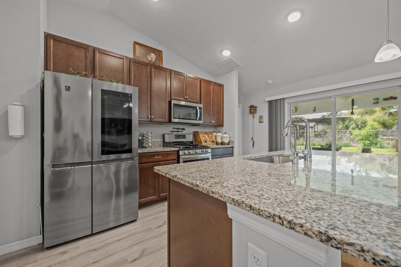 Listing Photo 15