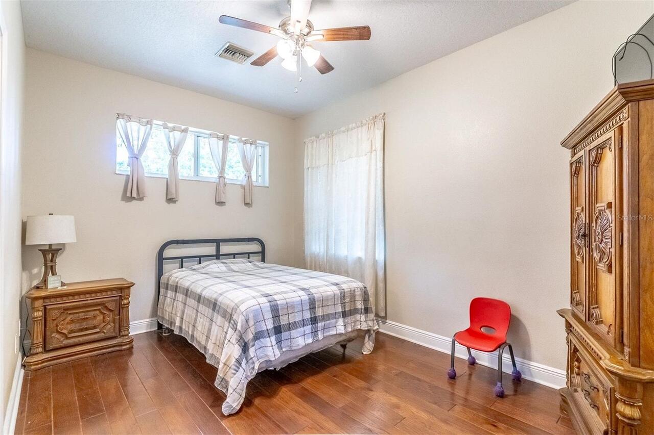 Listing Photo 22