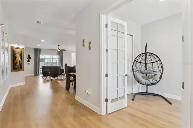 Listing Photo 15