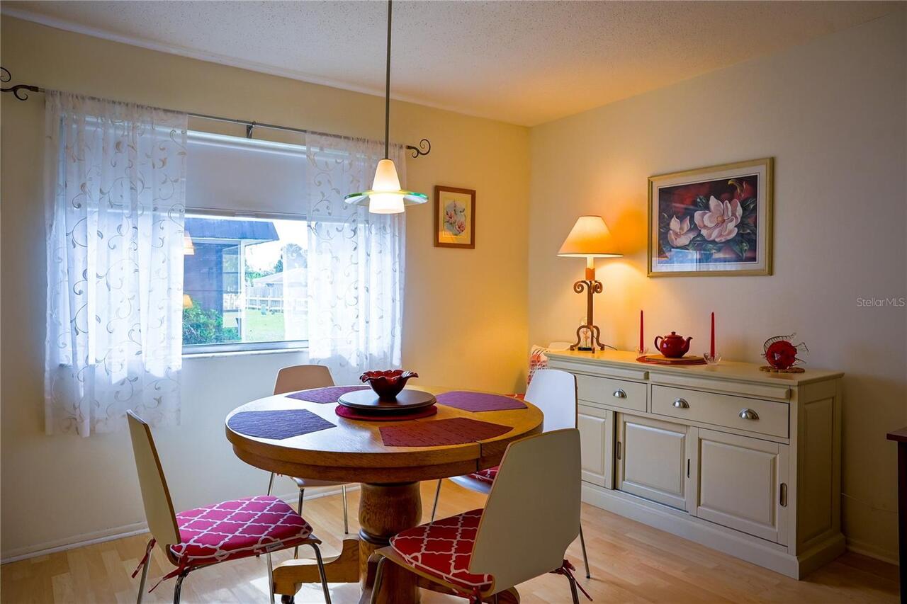 Listing Photo 8