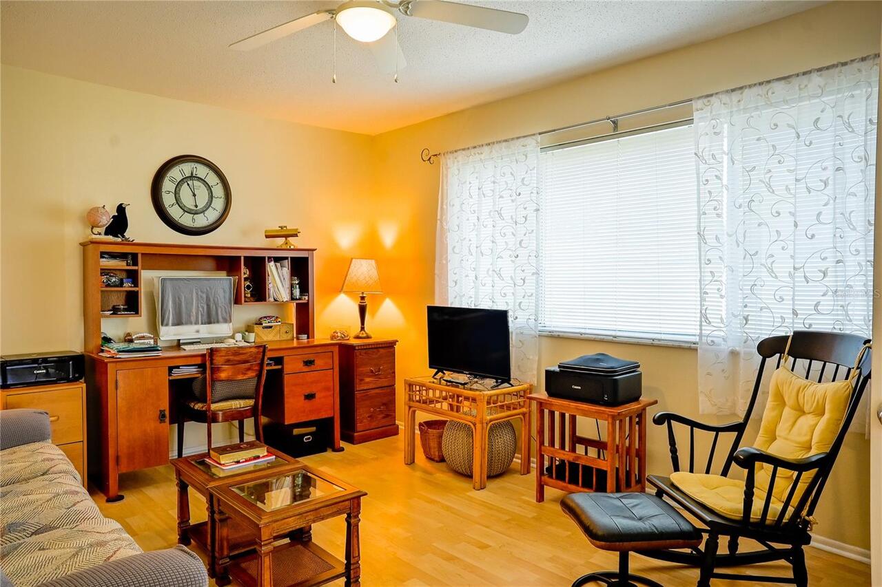 Listing Photo 15